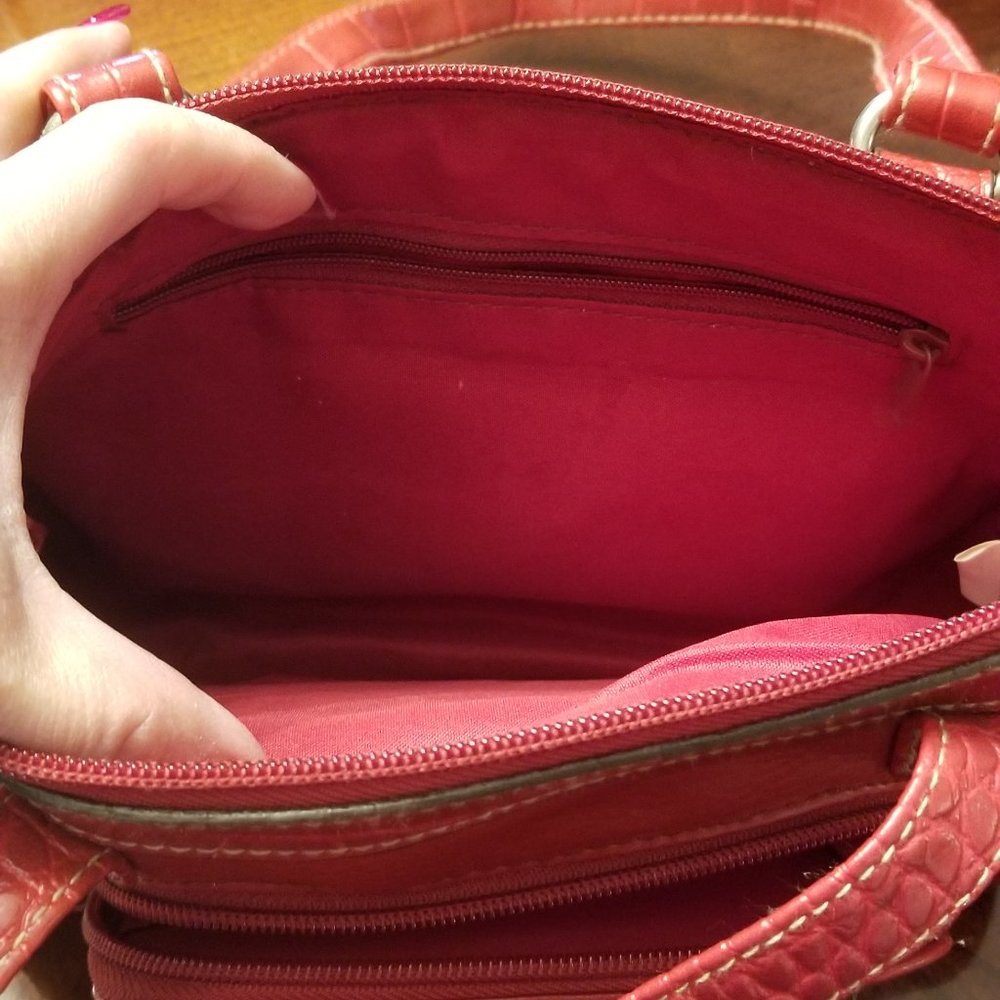 Red purse with wallet - Picture 3 of 8